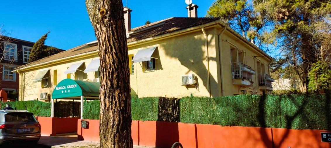 Hostal Aravaca Garden — Foto’s 2